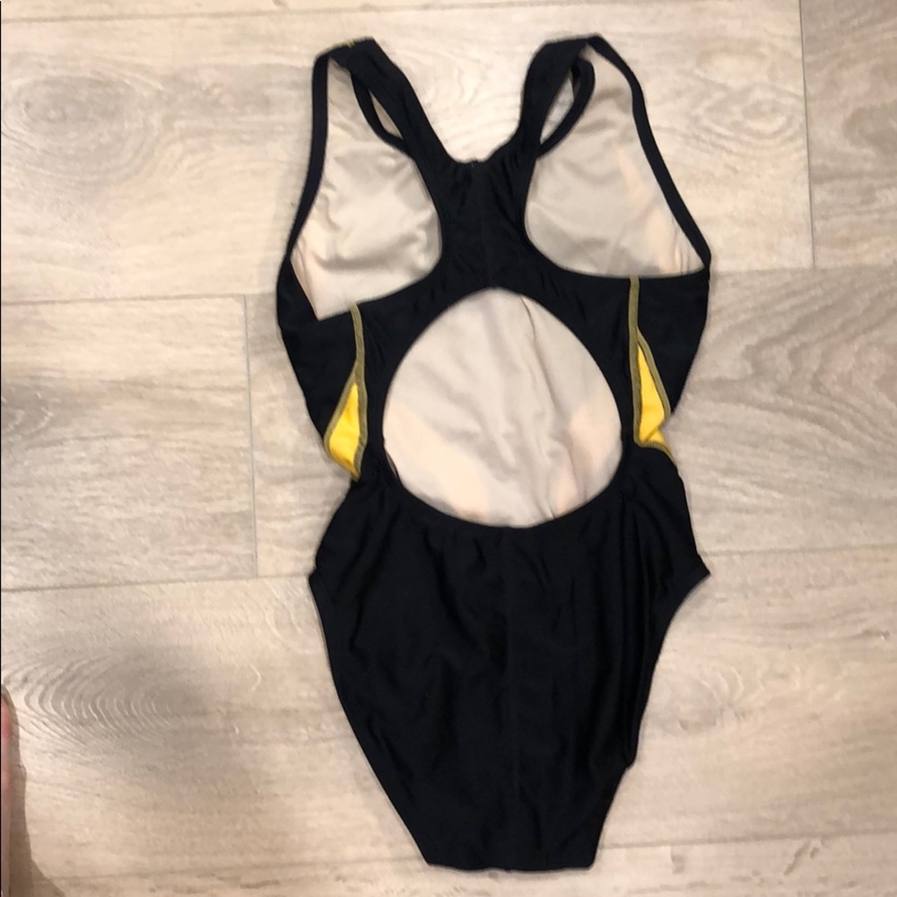 TYR Racing Suit - Picture 3 of 3